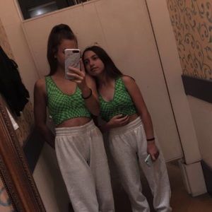 Meet your Posher, Laurence